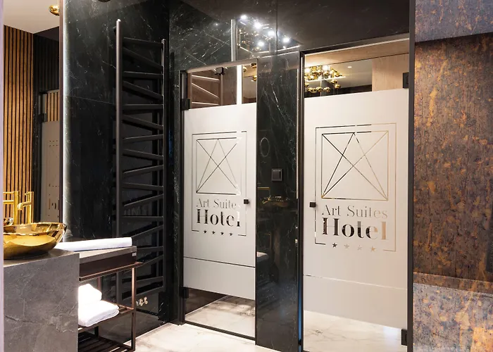 Art Suites Luxury Hotel